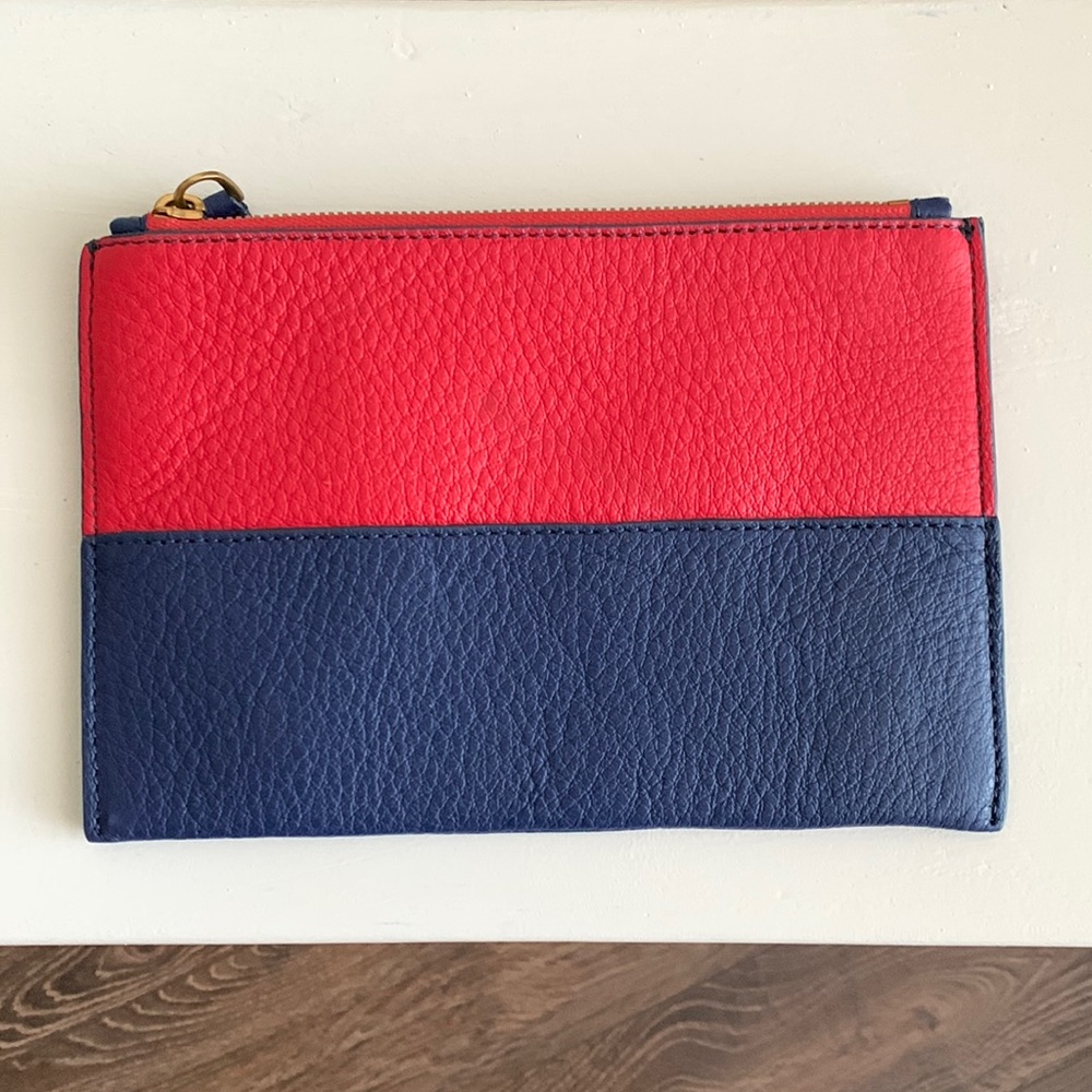 Medium colorblock pouch